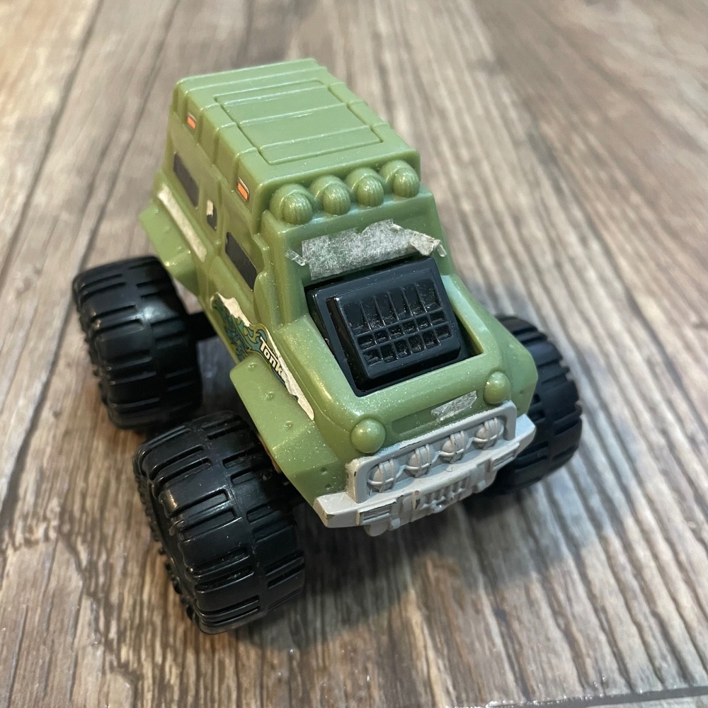 Tonka Garage Monster Truck Olive Green Toy Opening Roof Hatch 2011 Hasbro McD